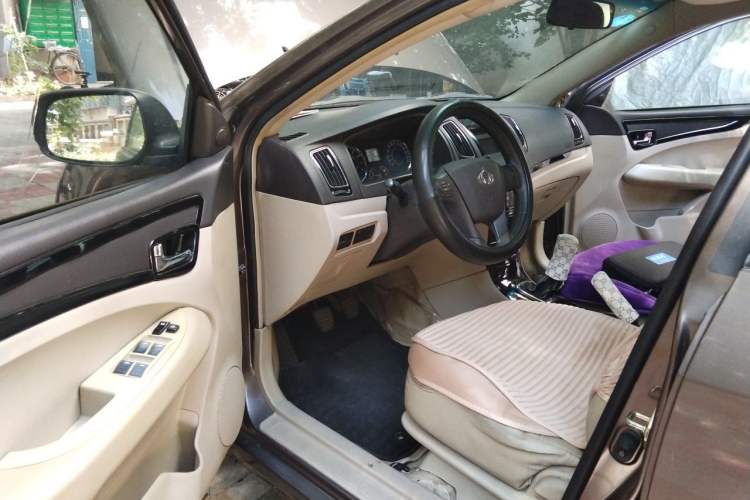 Used Geely Auto GC7 2012 1.5L Manual Elite Edition Driver Seat