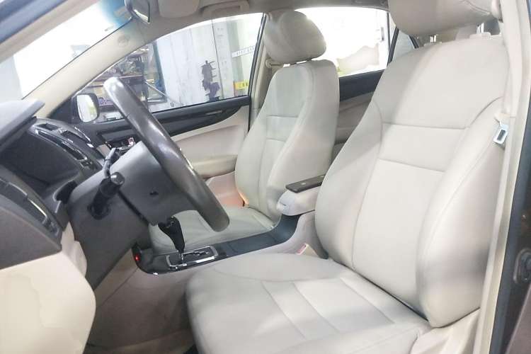 Used Geely Auto GC7 2012 1.8L Automatic Luxury Model Left Front Seat