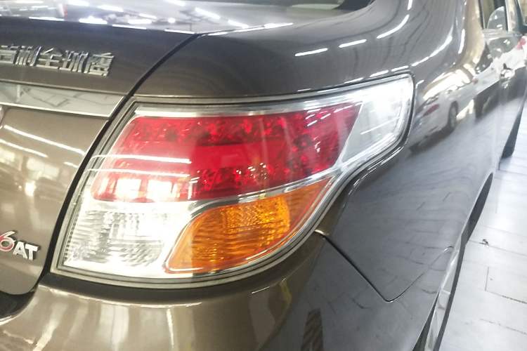 Used Geely Auto GC7 2012 1.8L Automatic Luxury Model Right Rear Taillight