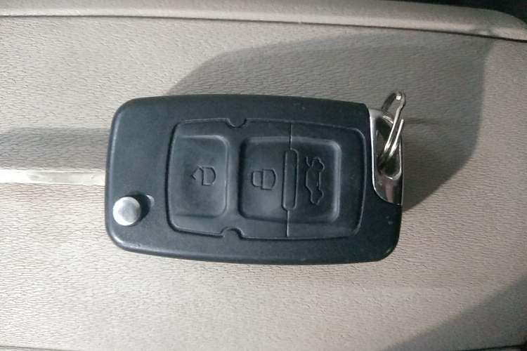 Used Geely Auto GC7 2012 1.8L Automatic Luxury Model Vehicle Key