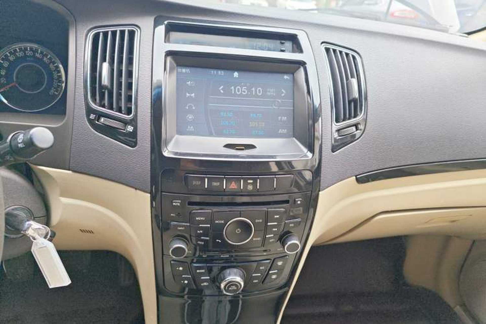 Used Geely Auto GC7 2013 1.5L Manual Luxury Model Audio And AC Panel