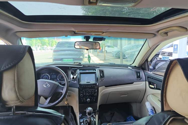 Used Geely Auto GC7 2013 1.5L Manual Luxury Model Headliner