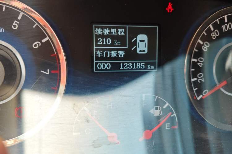 Used Geely Auto GC7 2013 1.5L Manual Luxury Model Odometer Close Up