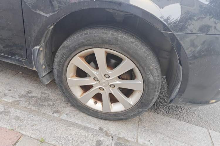 Used Geely Auto GC7 2013 1.5L Manual Luxury Model Right Front Wheel Hub