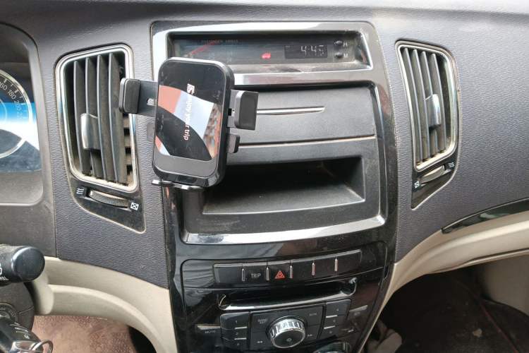 Used Geely Auto GC7 2013 1.5L Manual Comfort Model Audio And AC Panel