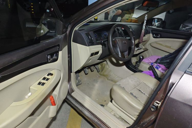 Used Geely Auto GC7 2013 1.5L Manual Luxury Model Driver Seat