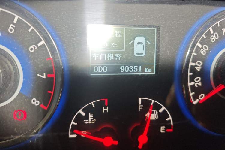Used Geely Auto GC7 2013 1.5L Manual Luxury Model Odometer Close Up
