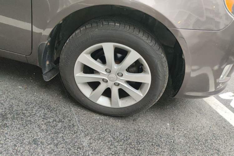 Used Geely Auto GC7 2013 1.5L Manual Luxury Model Right Front Wheel Hub