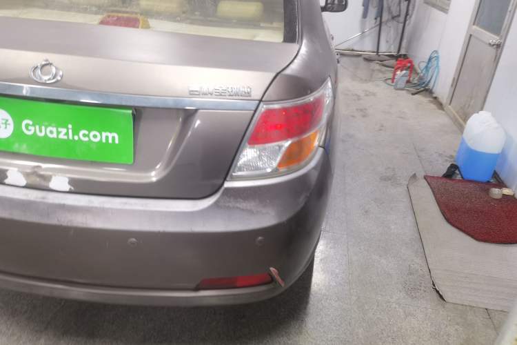 Used Geely Auto GC7 2013 1.5L Manual Luxury Model Exterior 6