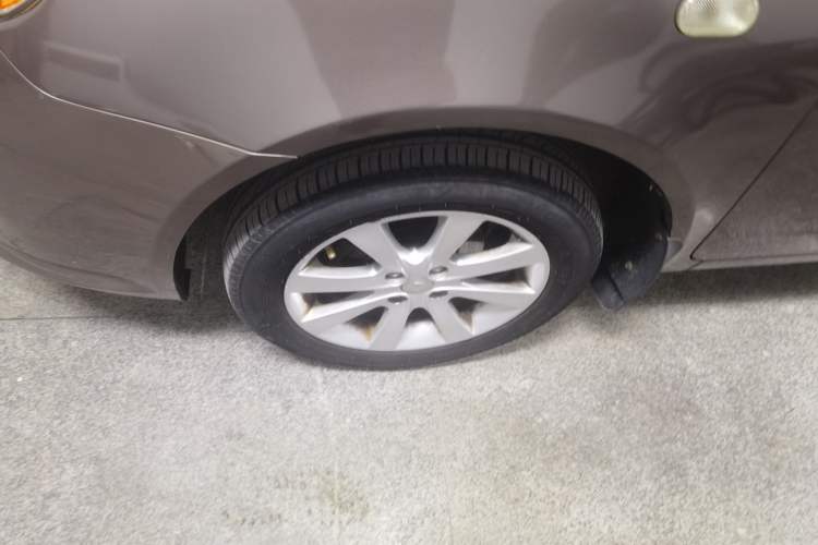 Used Geely Auto GC7 2013 1.5L Manual Luxury Model Exterior 7