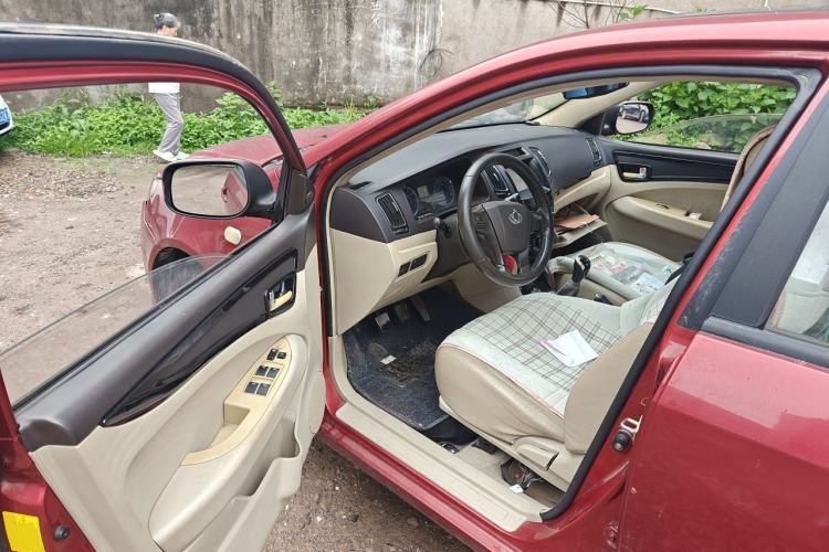 Used Geely Auto GC7 2013 1.5L Manual Luxury Model Driver Seat