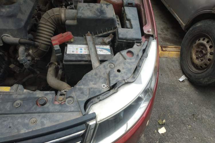 Used Geely Auto GC7 2013 1.5L Manual Comfort Model Engine Bay Left