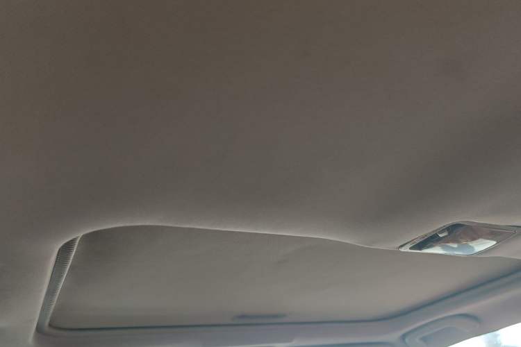 Used Geely Auto GC7 2013 1.5L Manual Luxury Model Headliner