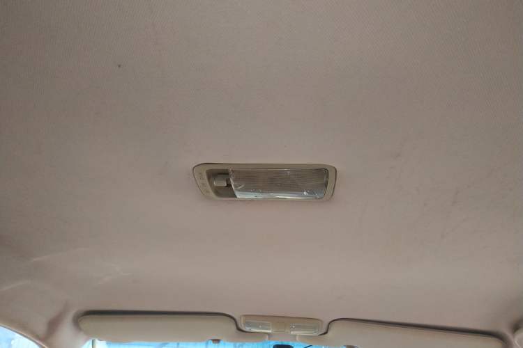 Used Geely Auto GC7 2013 1.5L Manual Comfort Model Headliner