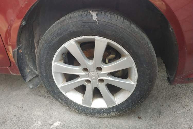 Used Geely Auto GC7 2013 1.5L Manual Comfort Model Right Front Wheel Hub