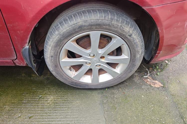 Used Geely Auto GC7 2013 1.5L Manual Comfort Model Right Front Wheel Hub