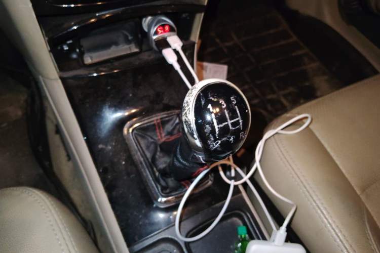 Used Geely Auto GC7 2013 1.5L Manual Luxury Model Gear Lever