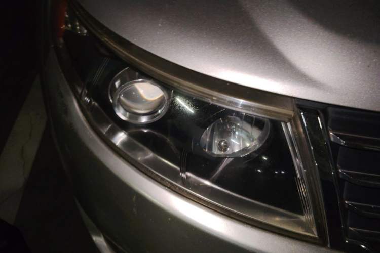 Used Geely Auto GC7 2013 1.5L Manual Luxury Model Right Front Headlight