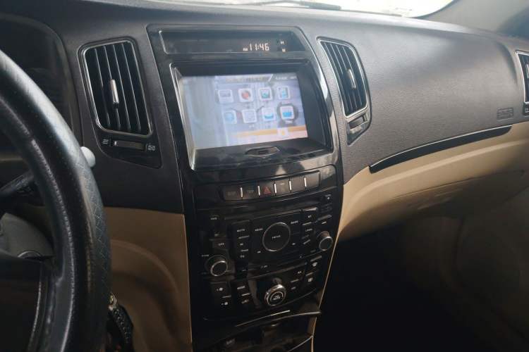 Used Geely Auto GC7 2013 1.5L Manual Luxury Model Audio And AC Panel