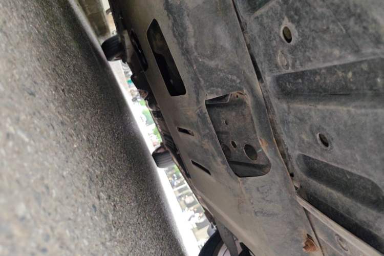 Used Geely Auto GC7 2013 1.8L Automatic Prestige Model Chassis Front