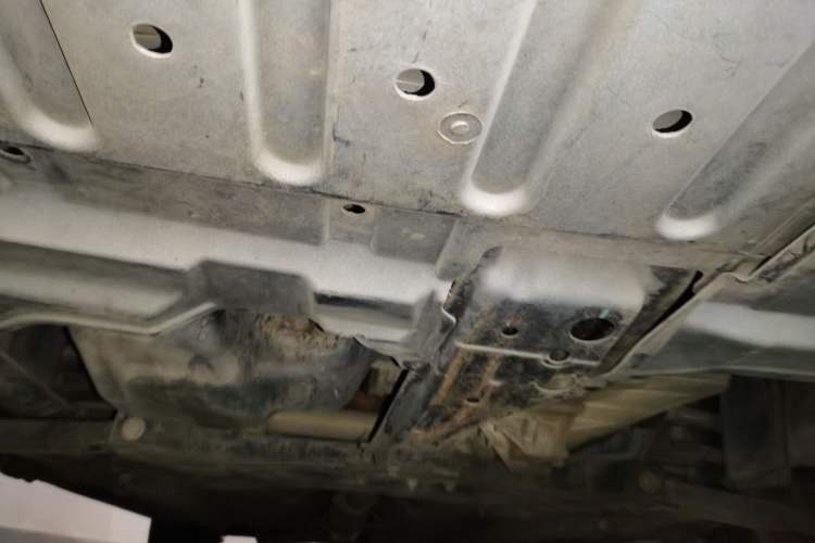 Used Geely Auto GC7 2013 1.5L Manual Luxury Model Chassis Front