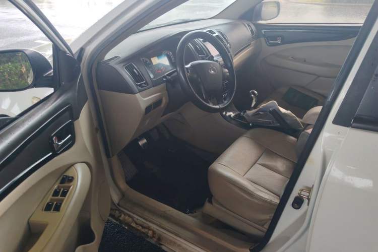 Used Geely Auto GC7 2013 1.5L Manual Luxury Model Driver Seat