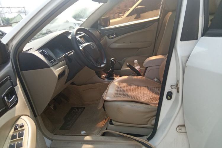 Used Geely Auto GC7 2013 1.5L Manual Luxury Model Driver Seat