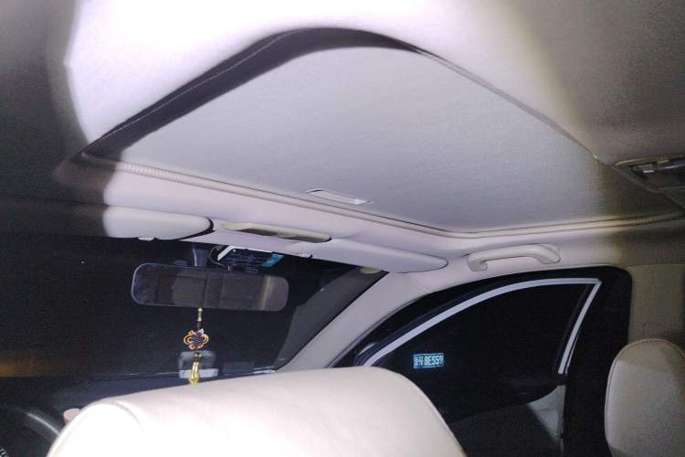 Used Geely Auto GC7 2013 1.5L Manual Luxury Model Headliner