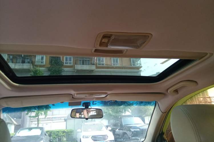 Used Geely Auto GC7 2013 1.5L Manual Luxury Model Headliner