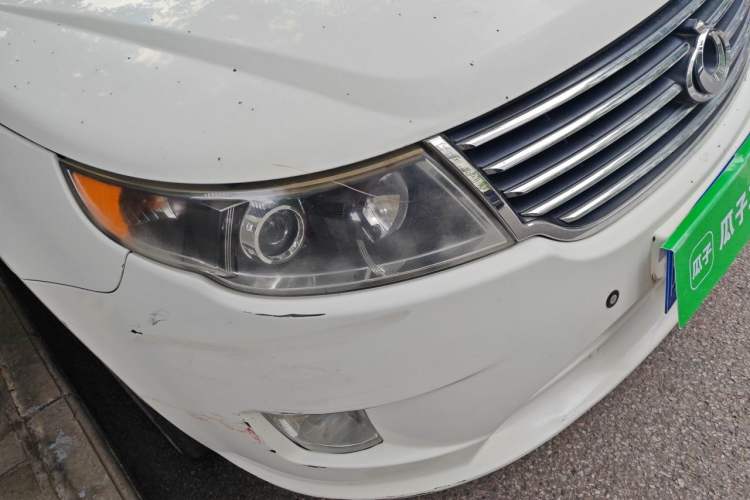 Used Geely Auto GC7 2013 1.8L Automatic Prestige Model Right Front Headlight