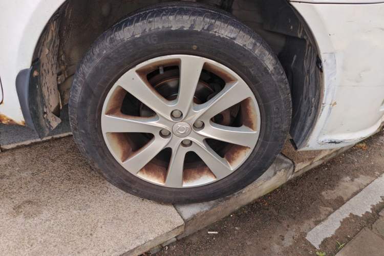 Used Geely Auto GC7 2013 1.5L Manual Luxury Model Right Front Wheel Hub