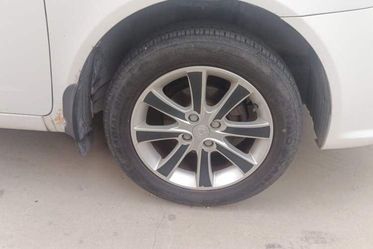 Used Geely Auto GC7 2013 1.5L Manual Luxury Model Right Front Wheel Hub
