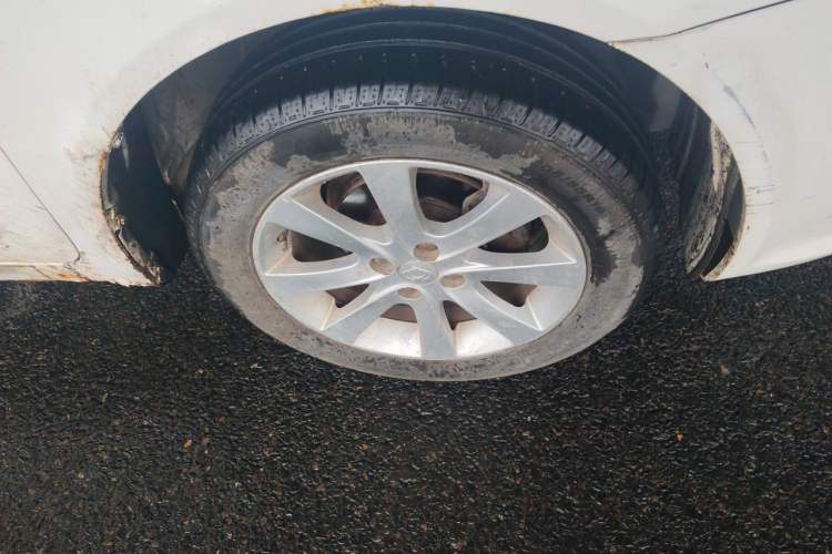 Used Geely Auto GC7 2013 1.5L Manual Luxury Model Right Front Wheel Hub