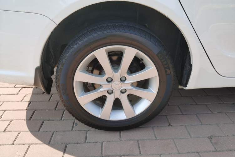 Used Geely Auto GC7 2013 1.8L Automatic Prestige Model Right Rear Wheel Hub
