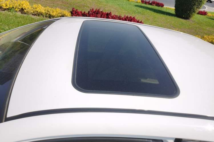 Used Geely Auto GC7 2013 1.8L Automatic Prestige Model Roof