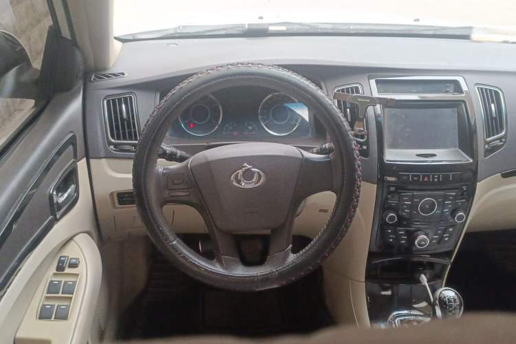 Used Geely Auto GC7 2013 1.5L Manual Luxury Model Steering Wheel