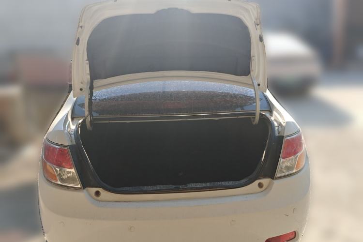 Used Geely Auto GC7 2013 1.5L Manual Luxury Model Trunk