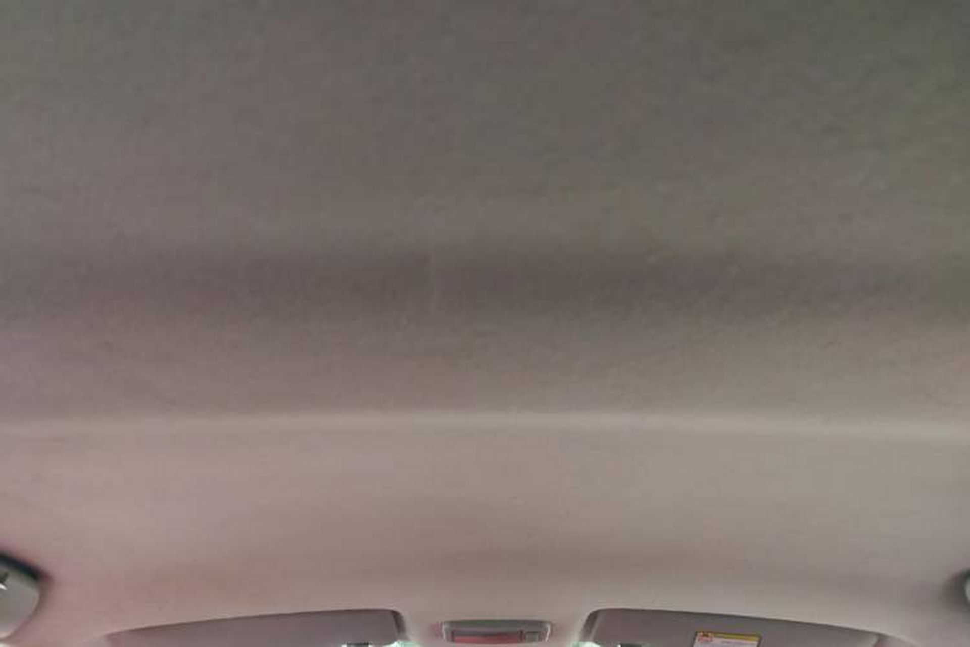 Used Geely Auto Golden Eagle 2010 Cross 1.5L Manual Standard Model Headliner