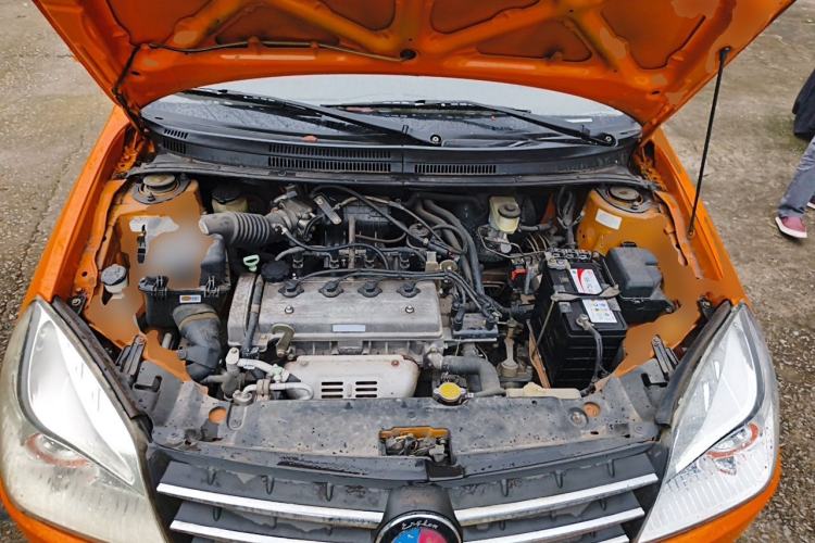 Used Geely Auto Golden Eagle 2010 Cross 1.5L Manual Standard Model Engine Bay