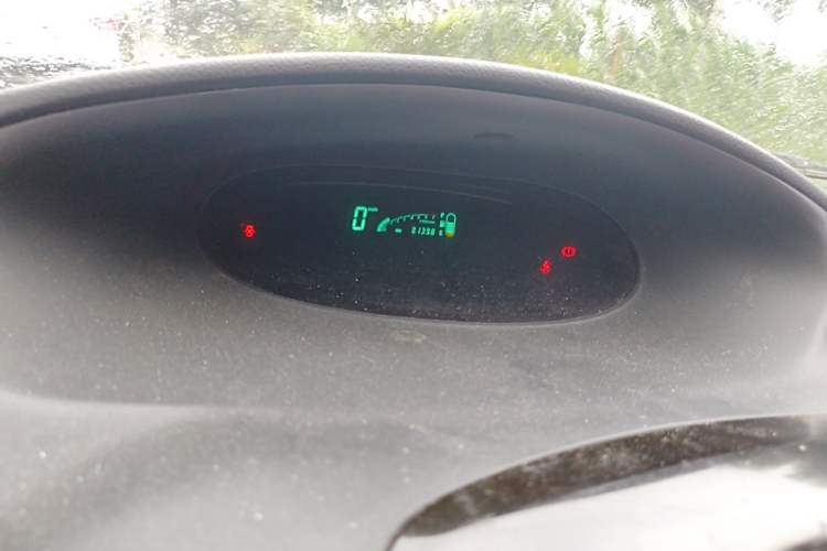 Used Geely Auto Golden Eagle 2010 Cross 1.5L Manual Standard Model Instrument Cluster