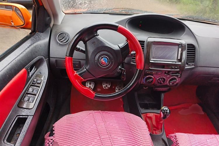 Used Geely Auto Golden Eagle 2010 Cross 1.5L Manual Standard Model Steering Wheel
