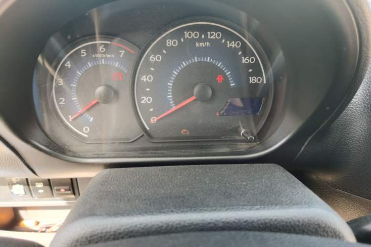 Used Geely Auto GX2 2012 1.3L Manual Comfort Edition Odometer Close Up