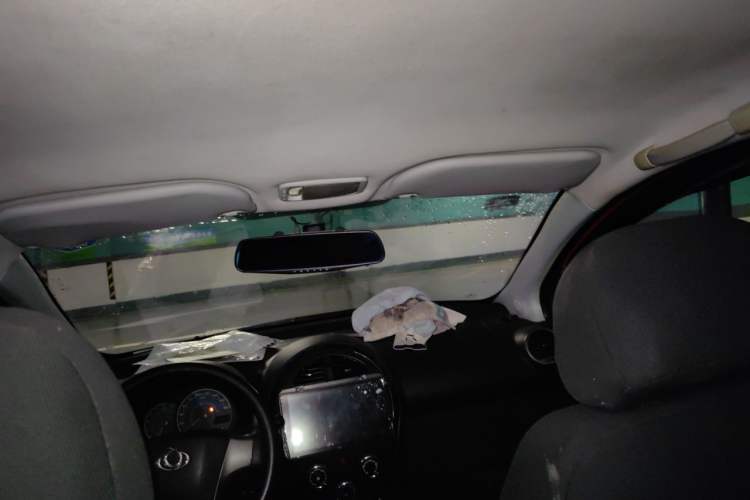 Used Geely Auto GX2 2012 1.5L Automatic Standard II Headliner