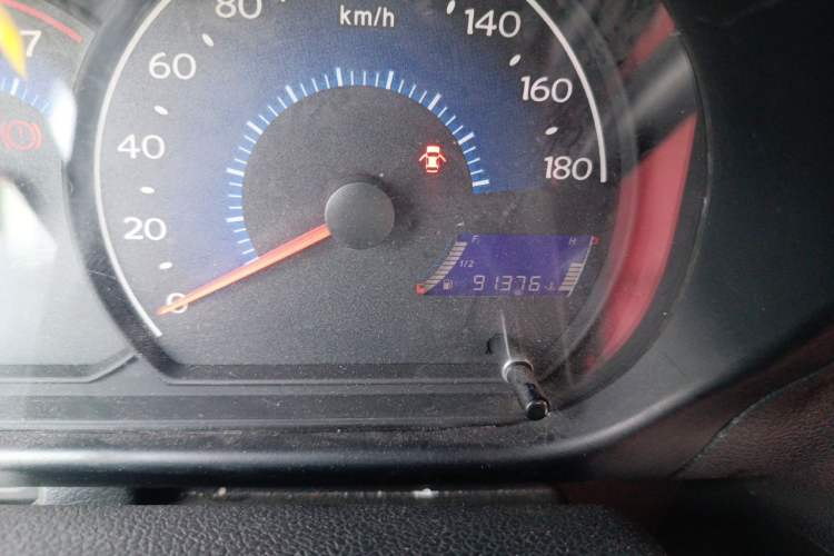Used Geely Auto GX2 2012 1.3L Manual Comfort Edition Odometer Close Up