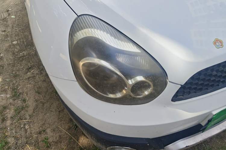 Used Geely Auto GX2 2012 1.5L Automatic Standard II Right Front Headlight