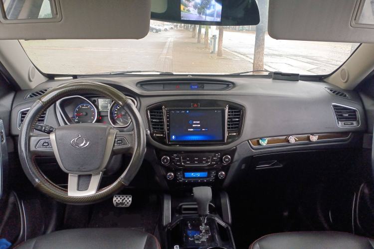 Used Geely Auto GX7 2015 Sports Edition 2.0L Automatic Prestige Model Center Console