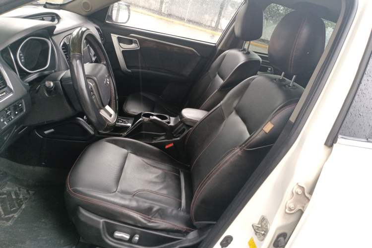 Used Geely Auto GX7 2015 Sports Edition 2.0L Automatic Prestige Model Left Front Seat