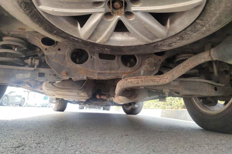 Used Geely Auto GX7 2012 1.8L Manual Elite Model Chassis Rear