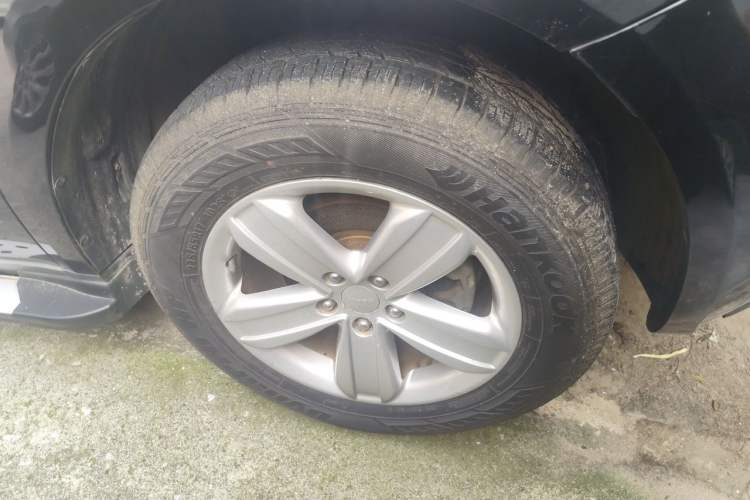 Used Geely Auto GX7 2012 1.8L Manual Comfort Version Right Front Wheel Hub