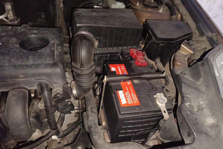 Used Geely Auto GX7 2012 1.8L Manual Comfort Version Engine Bay Left